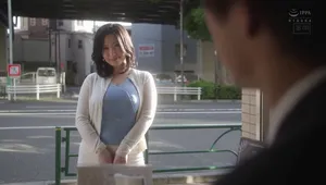 Chồng yêu yếu không làm lên đỉnh, bà xã lên mạng tìm trai trẻ quan hệ khỏe