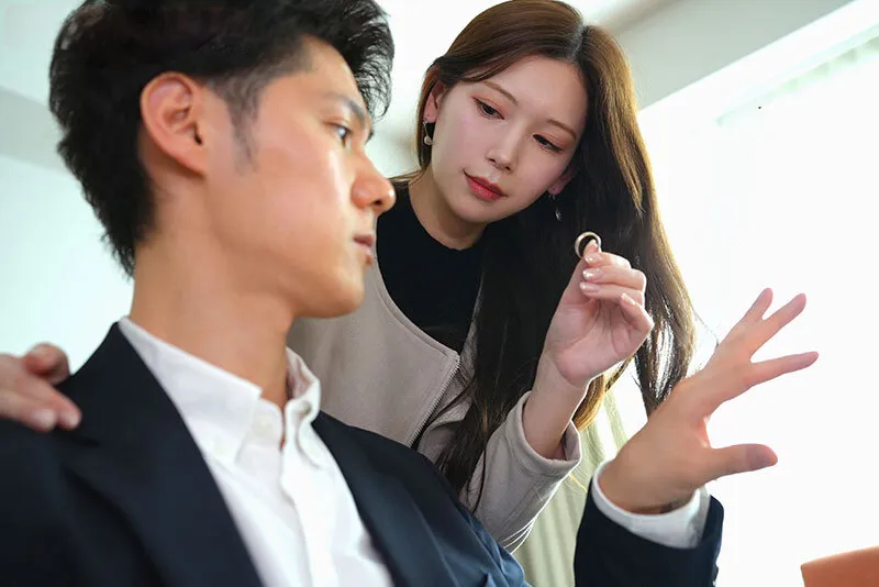 Cô vợ đi đi giã ngoại, chồng yêu ở nhà bị nhỏ em bà xã gạ trả bài không trượt phát nào